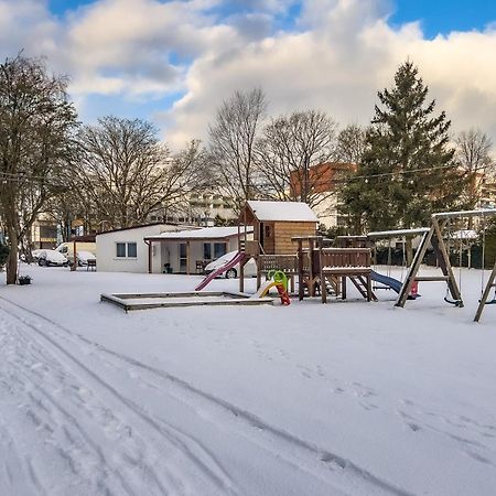 Domki Ajna Park W Uzdrowisku Kołobrzeg Exterior foto
